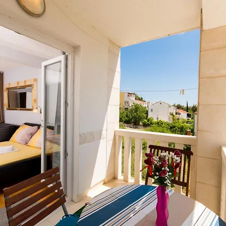 104 Luxsor Apartamento