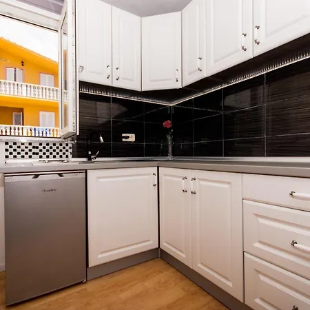 104 Luxsor * Trogir