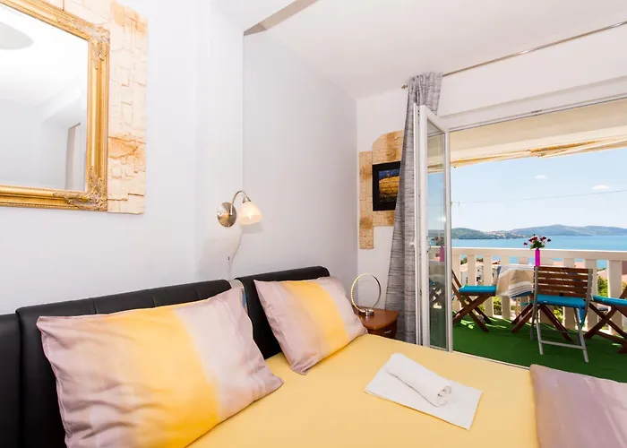 104 Luxsor Trogir