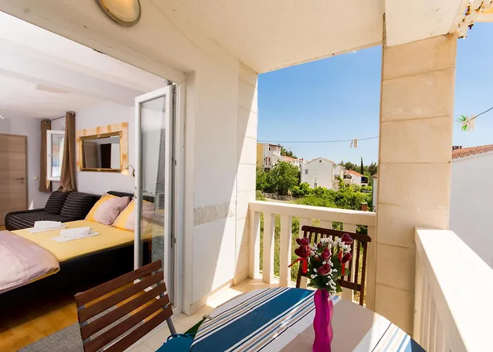 104 Luxsor Apartment